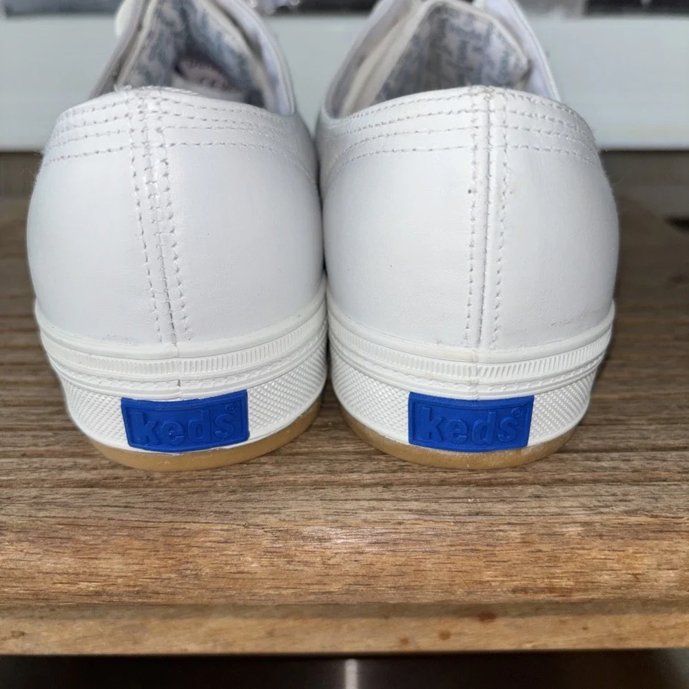 Keds Original White Lace Up Sneakers Ready to Wear  Women's Casual 8.5 Shoes EUC